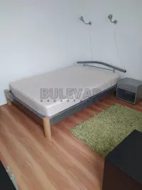 Trosoban stan — Obilićev venac — fotografija 11