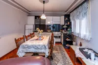 Kuća — Jove Tošića — fotografija 4