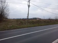Plac — Knić — fotografija 2