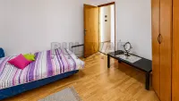 Kuća — Bulevar Nikole Pašića — fotografija 9