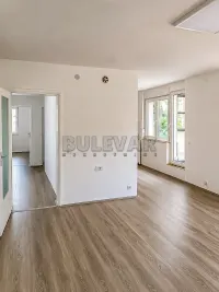Poslovni prostor — Milentijeva — fotografija 1