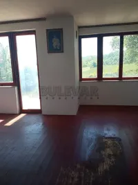 Kuća — Guberevac — fotografija 2