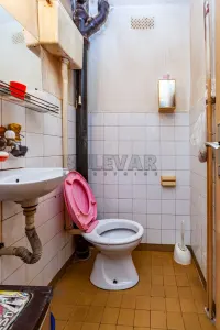 Trosoban stan — Bulevar Nemanjića — fotografija 9