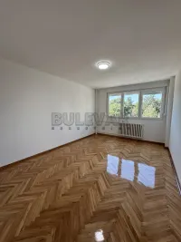 Dvosoban stan — Bulevar dr Zorana — fotografija 5