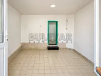 Poslovni prostor — Sinđelićev trg — fotografija 1