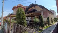 Kuća — Dositelja Obradovića — fotografija 4