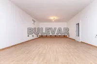 Poslovni prostor — Donjovrežinska — fotografija 1
