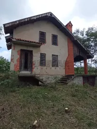 Kuća — Malo Krčmare — fotografija 1