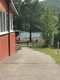 Poslovni prostor — Borsko jezero — fotografija 1