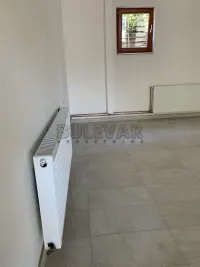 Poslovni prostor — Njegoševa — fotografija 3