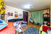Više od tri spavaće sobe stan — Sinđelićev trg — fotografija 1