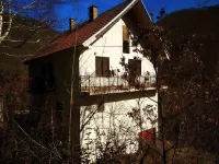 Kuća — Lukovska Banja — fotografija 1