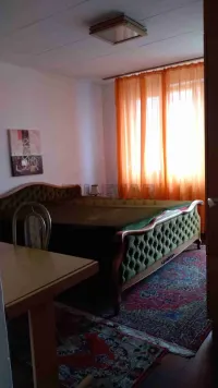 Trosoban stan — Bulevar Nemanjića — fotografija 9