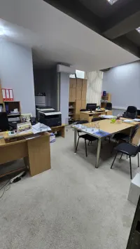 Poslovni prostor — Bulevar Nemanjića — fotografija 1