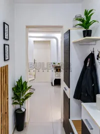 Kuća — Bulevar 12. februar — fotografija 8