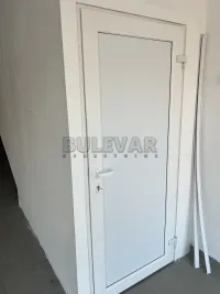 Poslovni prostor — Bulevar Nikole Tesle — fotografija 4
