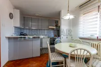 Trosoban stan — Bulevar Nemanjića — fotografija 4