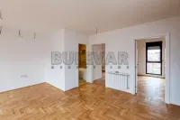 Dvoiposoban stan — Bore Vukmirovića — fotografija 3