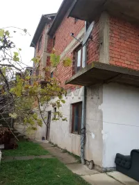 Kuća — Devet Jugovića — fotografija 2