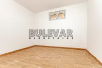 Poslovni prostor — Donjovrežinska — fotografija 4