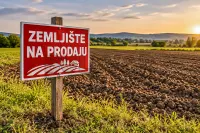 Plac — Градска општина Црвени Крст — fotografija 1
