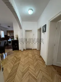 Troiposoban stan — Vojvode Tankosića 1. prilaz — fotografija 3