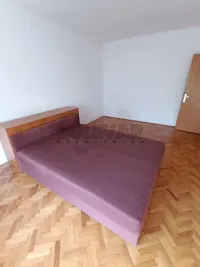 Trosoban stan — Knjaževačka — fotografija 3