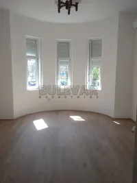Poslovni prostor — Dimitrija Tucovića — fotografija 1