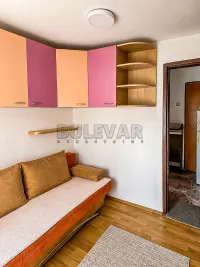 Jednoiposoban stan — Rentgenova — fotografija 6