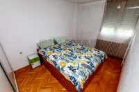 Trosoban stan — Bulevar Nemanjića — fotografija 9