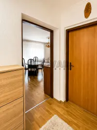 Jednoiposoban stan — Rentgenova — fotografija 11