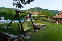 Kuća — Crvena Reka — fotografija 9