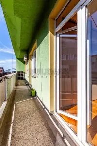 Trosoban stan — Obrenovićeva — fotografija 18