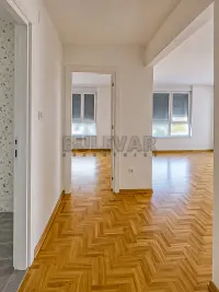 Poslovni prostor — Studenička — fotografija 3