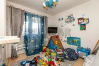 Više od tri spavaće sobe stan — Bulevar Nemanjića — fotografija 7