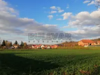 Plac — Botunje — fotografija 1