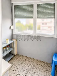 Trosoban stan — Bulevar dr Zorana — fotografija 11