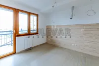 Više od tri spavaće sobe stan — Bulevar Nemanjića — fotografija 4