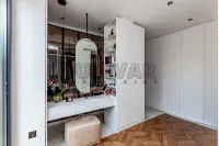 Više od tri spavaće sobe stan — 9. brigade — fotografija 28