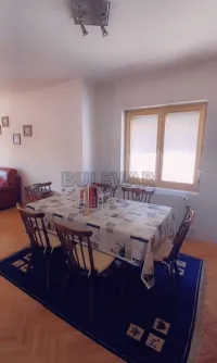 Troiposoban stan — Janisa Janulisa — fotografija 3
