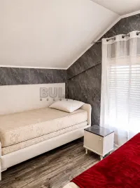 Kuća — Bulevar 12. februar — fotografija 27