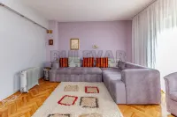 Kuća — Somborski bulevar — fotografija 12
