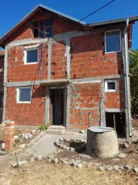 Kuća — Borska — fotografija 1