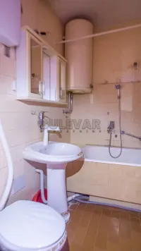 Dvoiposoban stan — Bulevar Nemanjića — fotografija 9