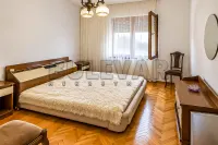 Kuća — Скопска — fotografija 14