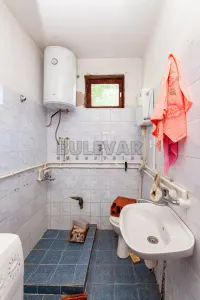 Kuća — Donje Vlase — fotografija 13