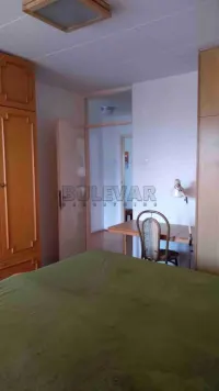 Trosoban stan — Bulevar Nemanjića — fotografija 8