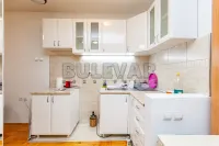 Više od tri spavaće sobe stan — Vizantijski bulevar — fotografija 8