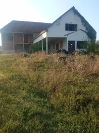 Kuća — Vikendaška — fotografija 1
