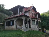 Kuća — Bovan — fotografija 1
